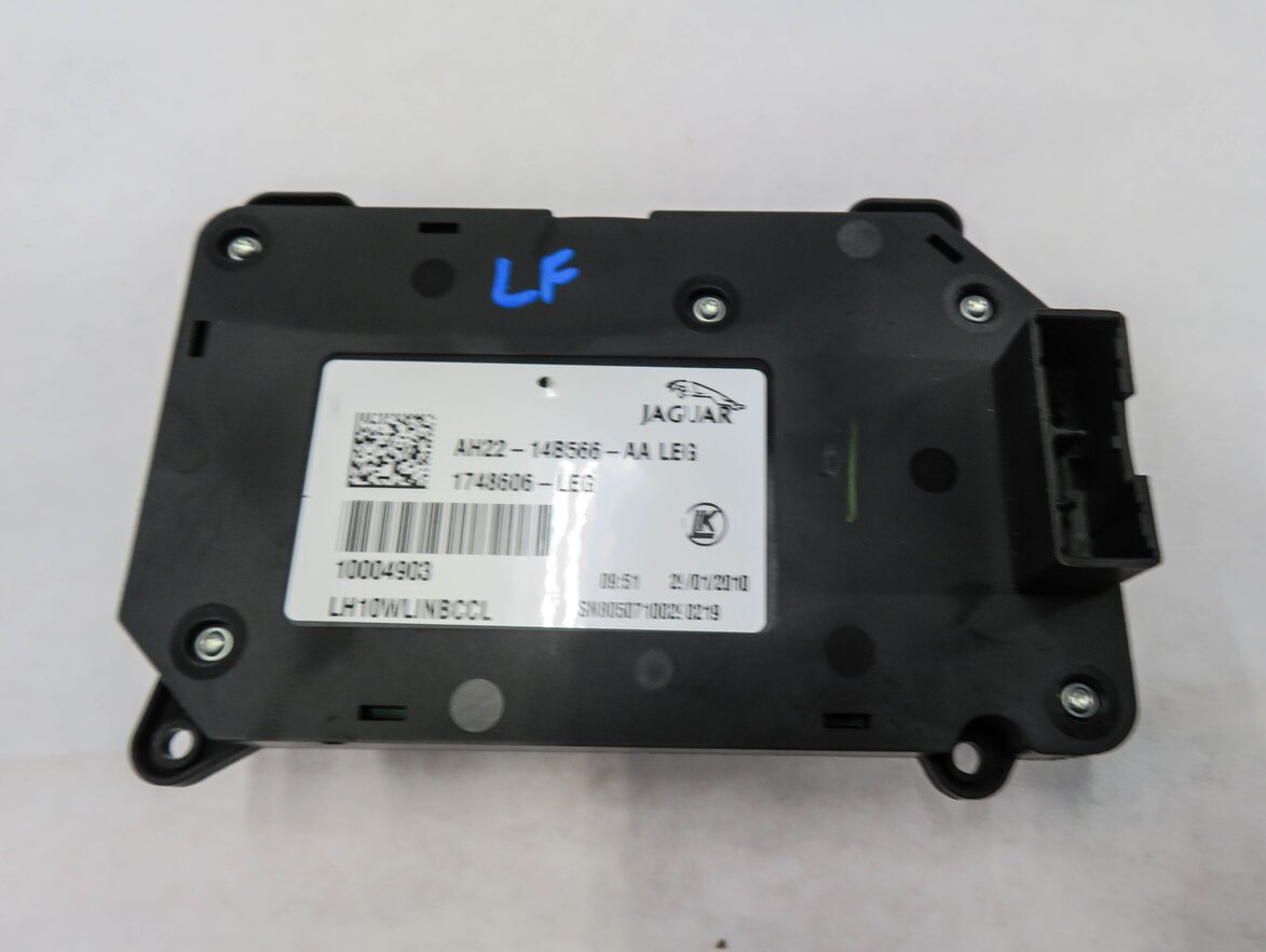 Thumbnail 6: 2010 RANGE ROVER SPORT (L320) LEFT FRONT DRIVER SEAT ADJUSTMENT SWITCH