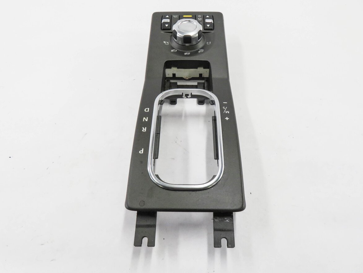 Thumbnail 4: 2010 RANGE ROVER SPORT (L320) FRONT SHIFTER TRIM w/ TERRAIN CONTROL SWITCH