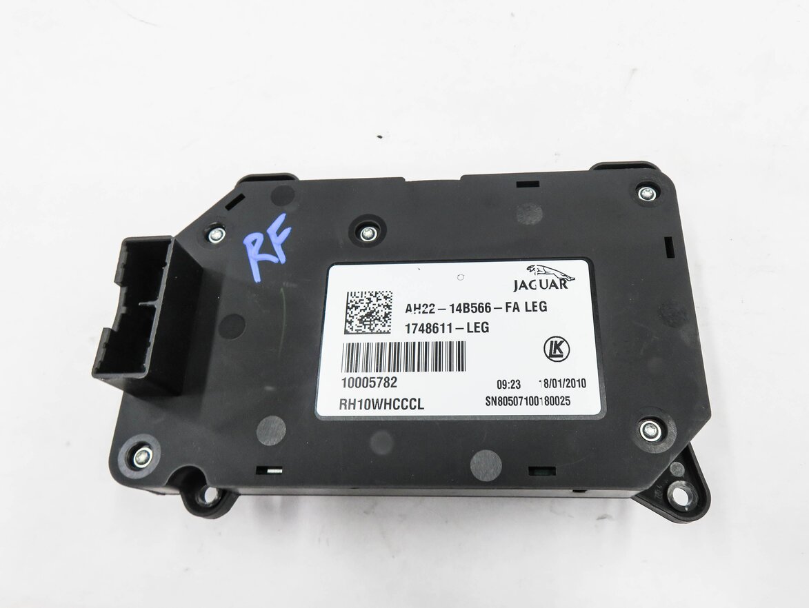 Thumbnail 6: 2010 RANGE ROVER SPORT (L320) RIGHT FRONT PASSENGER SEAT ADJUSTMENT SWITCH