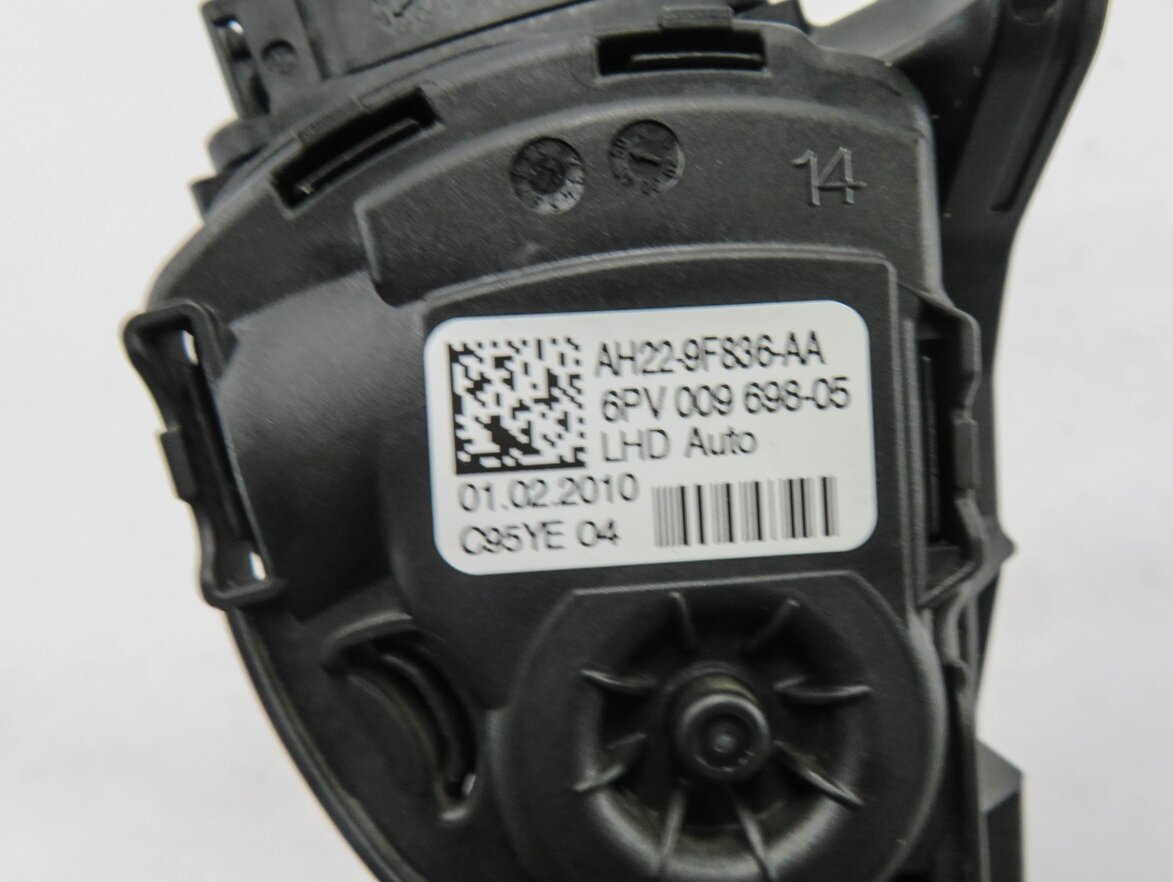 Thumbnail 8: 2010 RANGE ROVER SPORT (L320) GAS PEDAL FUEL THROTTLE ACCELERATOR PEDAL