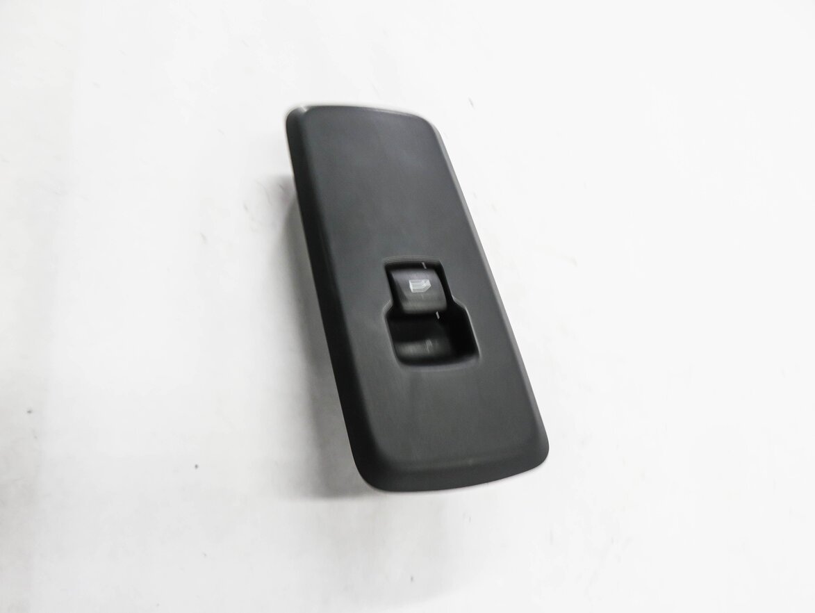Thumbnail 4: 2010 RANGE ROVER SPORT (L320) RIGHT FRONT PASSENGER DOOR POWER WINDOW SWITCH