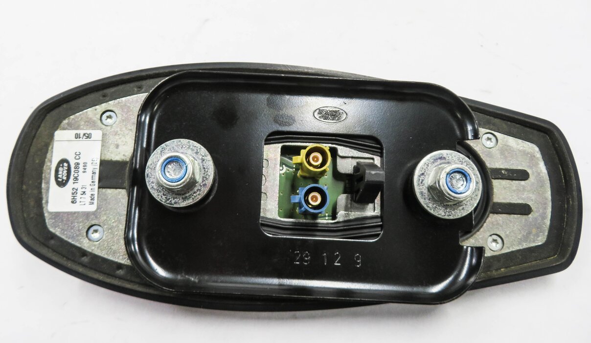 Thumbnail 6: 05-16 RANGE ROVER LR3 LR4 (L322/L320) AIR SUSPENSION COMPRESSOR PUMP (HITACHI)