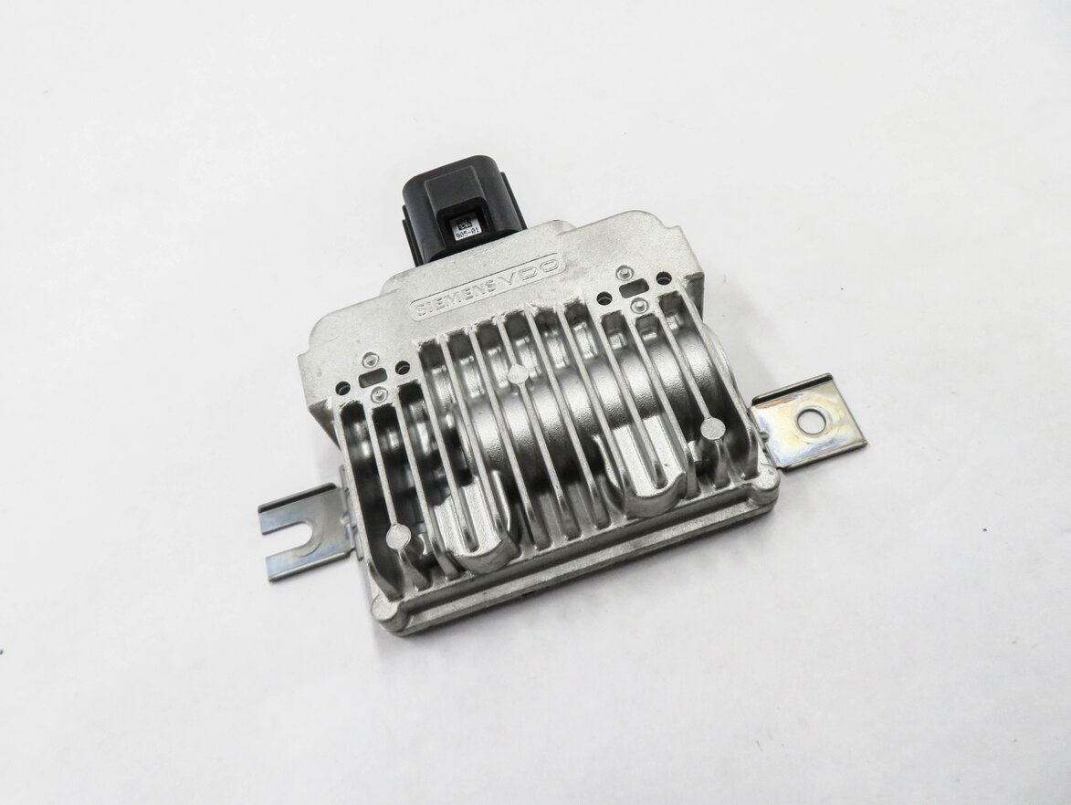 2010-2015 LR2 LR4 EVOQUE RANGE ROVER SPORT (L320 L538) FUEL PUMP CONTROL MODULE