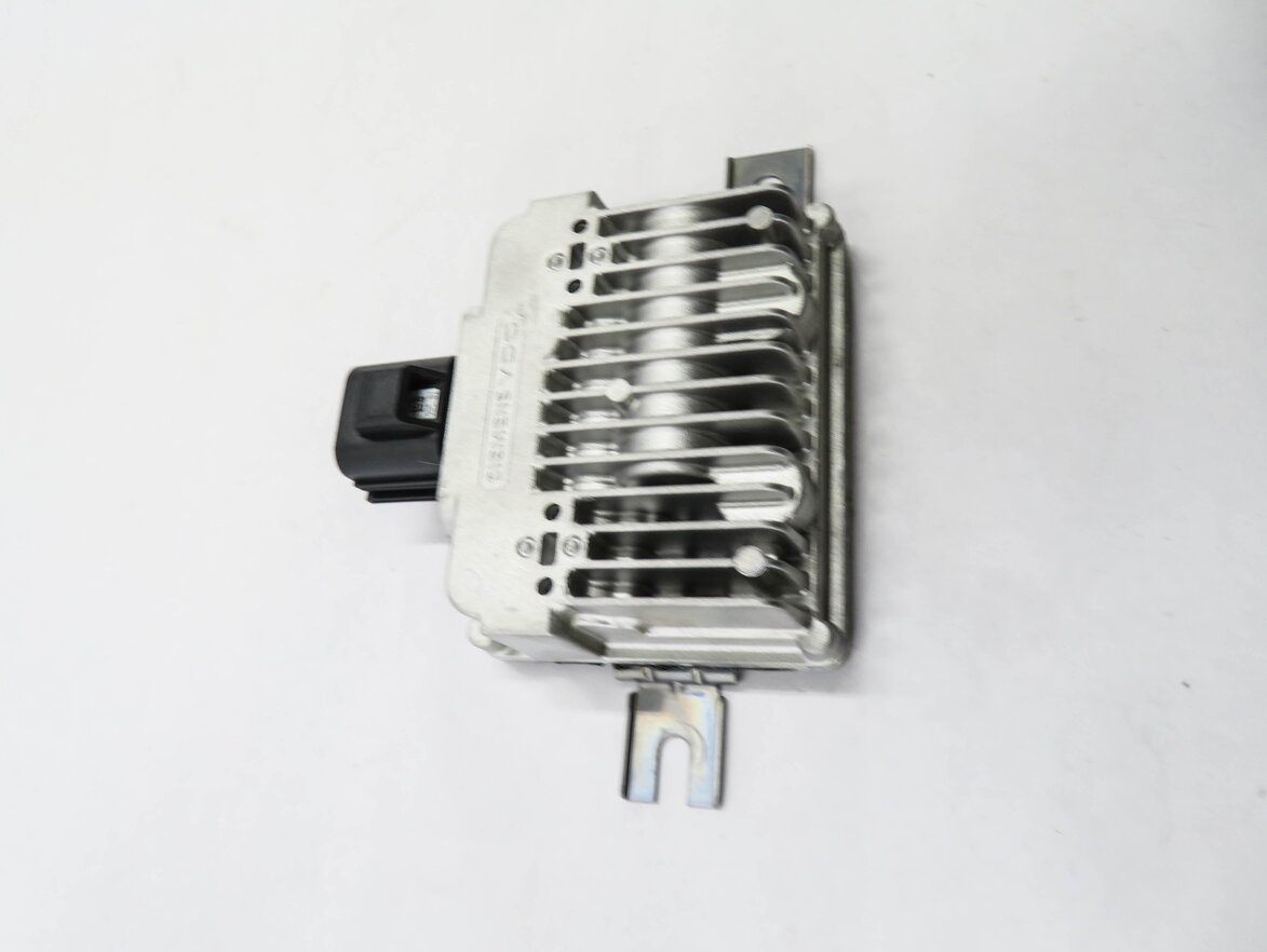 Thumbnail 3: 2010-2015 LR2 LR4 EVOQUE RANGE ROVER SPORT (L320 L538) FUEL PUMP CONTROL MODULE