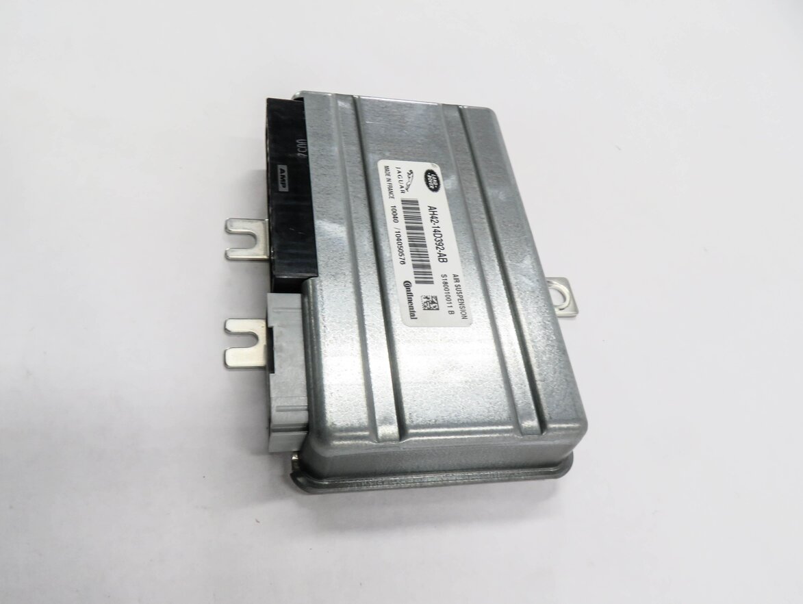 Thumbnail 4: 2010 RANGE ROVER SPORT (L320) AIR SUSPENSION COMPRESSOR CONTROL MODULE (HITACHI)