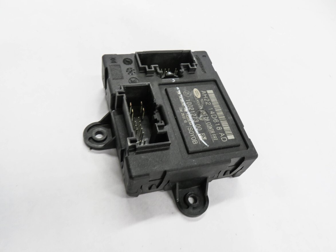 Thumbnail 4: 2010-2013 RANGE ROVER SPORT (L320) LEFT FRONT DRIVER DOOR CONTROL MODULE