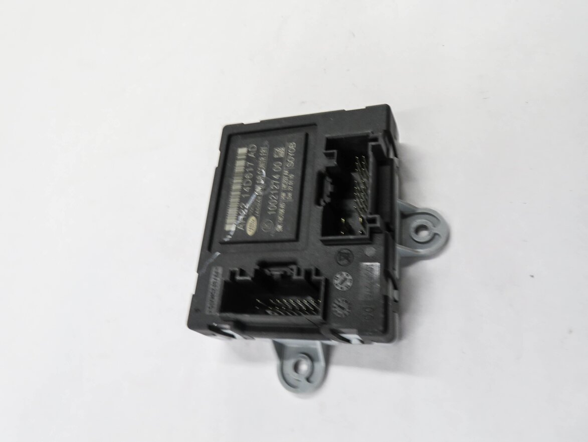 Thumbnail 3: 2010-2013 RANGE ROVER SPORT (L320) RIGHT FRONT PASSENGER DOOR CONTROL MODULE