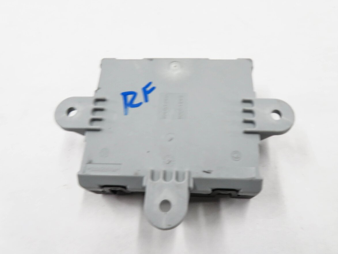 Thumbnail 6: 2010-2013 RANGE ROVER SPORT (L320) RIGHT FRONT PASSENGER DOOR CONTROL MODULE