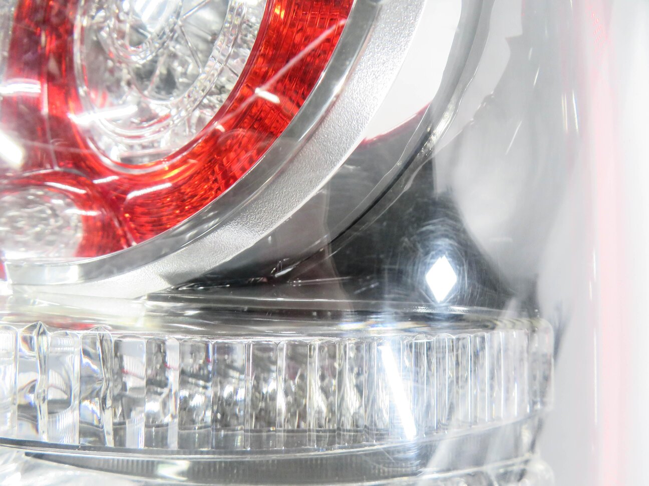 Thumbnail 8: 2010-2011 RANGE ROVER SPORT (L320) RIGHT PASSENGER TAILLIGHT BRAKE LIGHT LAMP