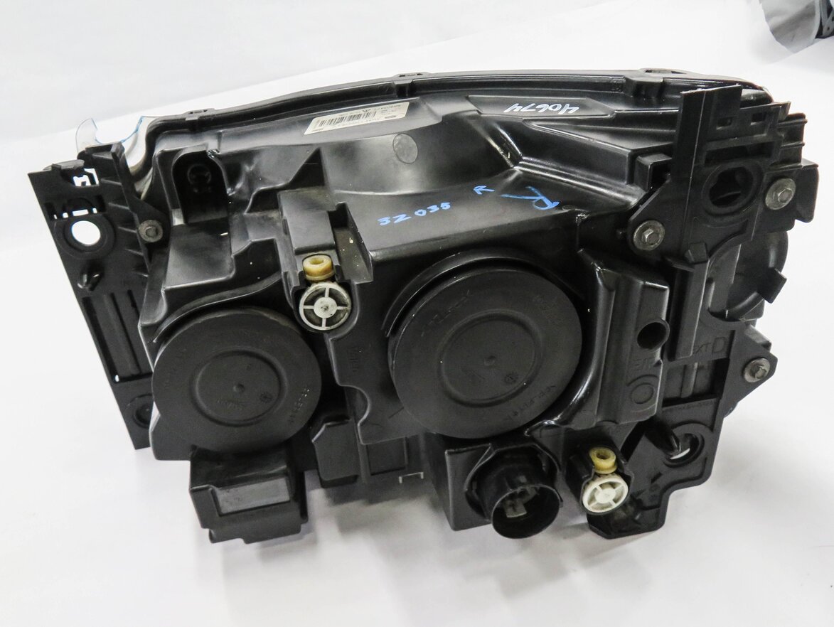 Thumbnail 5: 12-13 RANGE ROVER SPORT (L320) RIGHT PASSENGER XENON HID ADAPTIVE HEADLIGHT LAMP