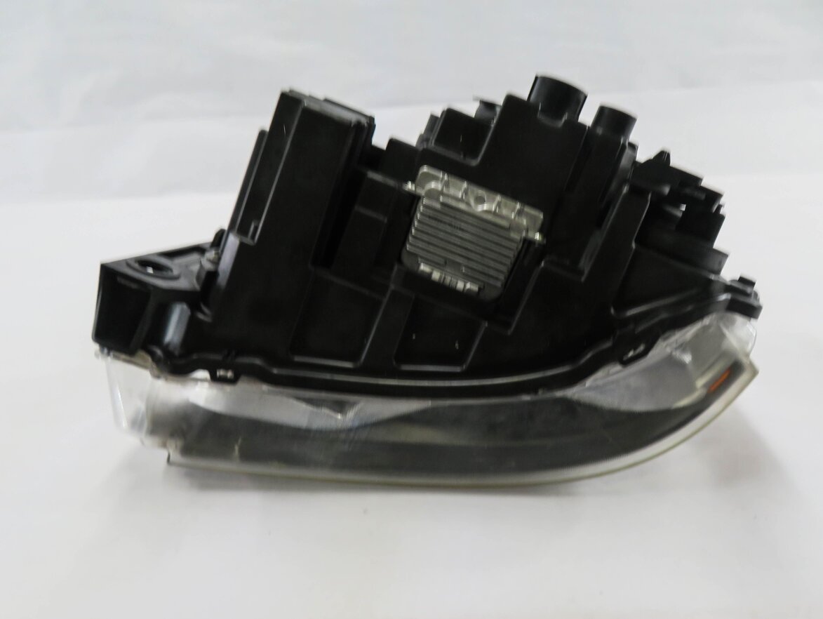 Thumbnail 6: 12-13 RANGE ROVER SPORT (L320) RIGHT PASSENGER XENON HID ADAPTIVE HEADLIGHT LAMP