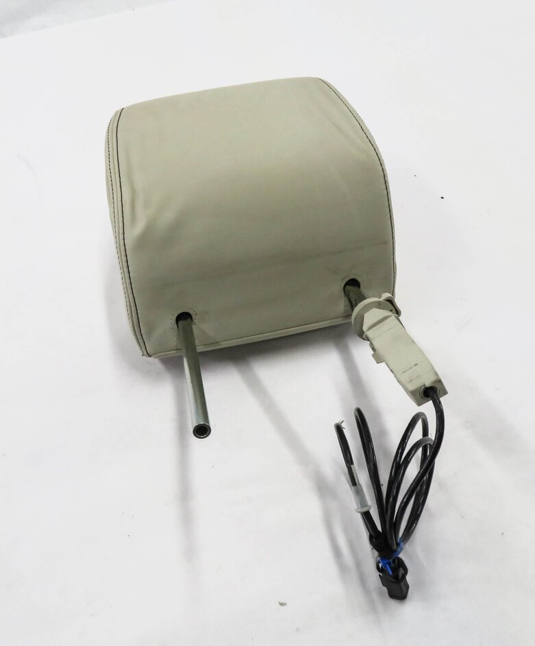 Thumbnail 2: 06-12 RANGE ROVER SPORT (L320) RIGHT FRONT PASSENGER HEADREST w/ SCREEN (IVORY)