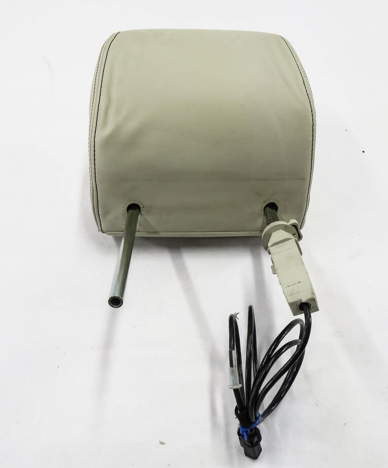 Thumbnail 3: 06-12 RANGE ROVER SPORT (L320) RIGHT FRONT PASSENGER HEADREST w/ SCREEN (IVORY)