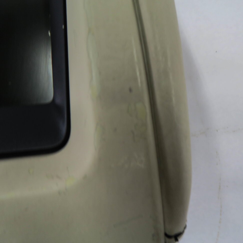 Thumbnail 9: 2006-2012 RANGE ROVER SPORT (L320) LEFT FRONT DRIVER HEADREST w/ SCREEN (IVORY)
