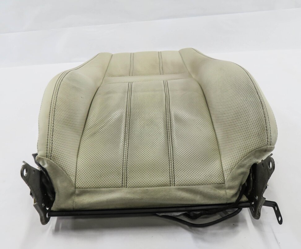 Thumbnail 2: 2010 RANGE ROVER SPORT (L320) DRIVER - UPPER TOP HEATED SEAT CUSHION (IVORY)
