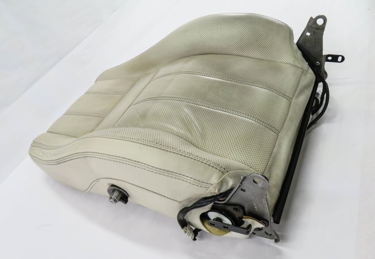 Thumbnail 3: 2010 RANGE ROVER SPORT (L320) DRIVER - UPPER TOP HEATED SEAT CUSHION (IVORY)