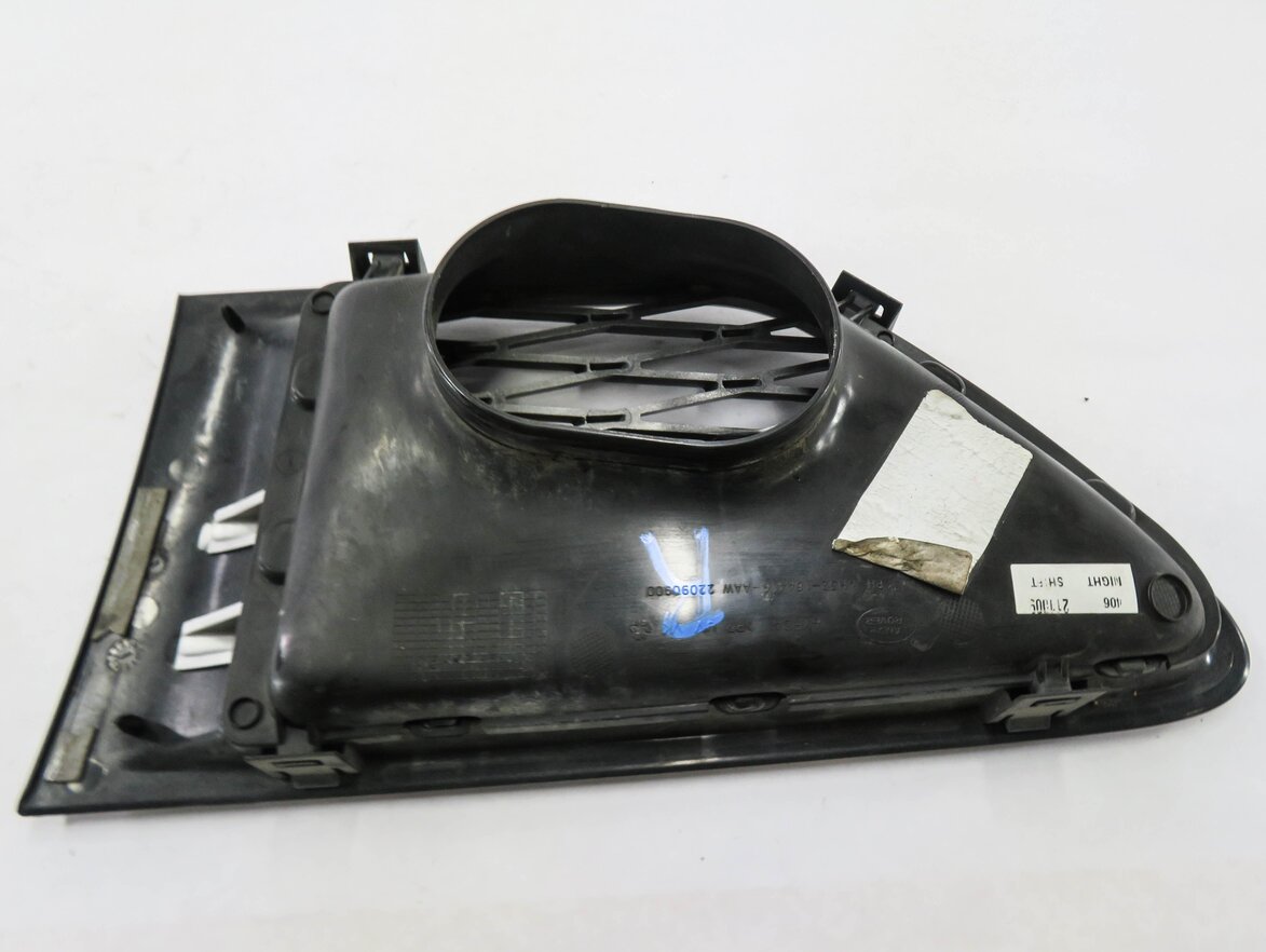 Thumbnail 5: 2010 RANGE ROVER SPORT (L320) RIGHT FRONT PASSENGER FENDER GRILLE TRIM