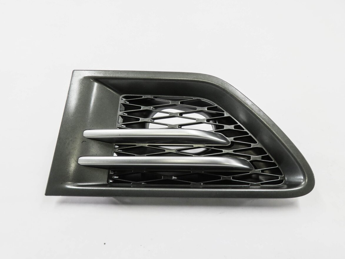 Thumbnail 2: 2010 RANGE ROVER SPORT (L320) LEFT FRONT PASSENGER FENDER GRILLE TRIM
