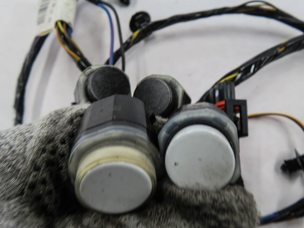 Thumbnail 7: 2010 RANGE ROVER SPORT (L320) FRONT PARK DISTANCE SENSOR SET w/ HARNESS (WHITE)