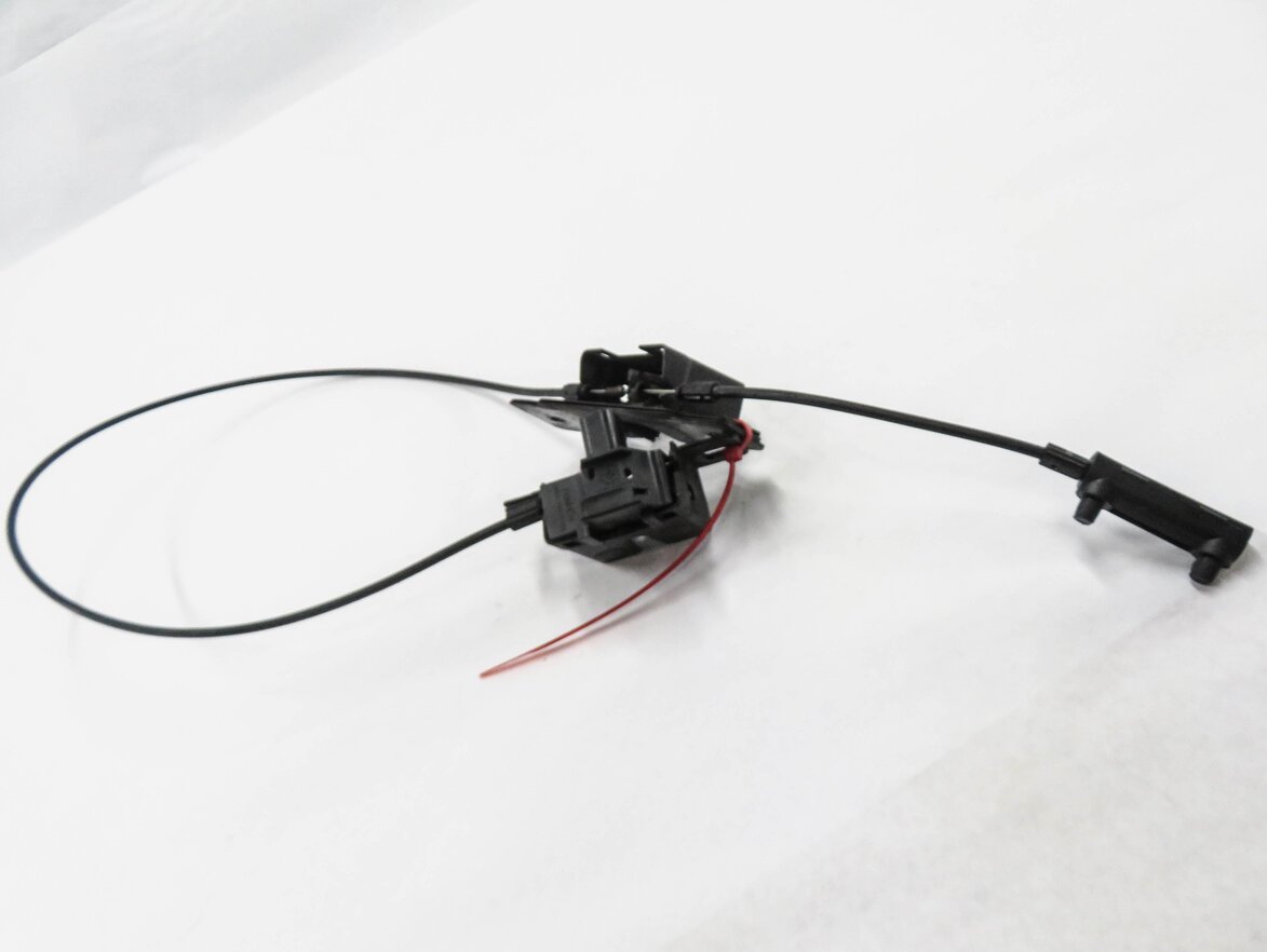 2010 RANGE ROVER SPORT (L320) FRONT LEFT & RIGHT LOWER HOOD LOCK LATCH SET-2