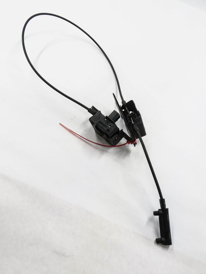 Thumbnail 2: 2010 RANGE ROVER SPORT (L320) FRONT LEFT & RIGHT LOWER HOOD LOCK LATCH SET-2