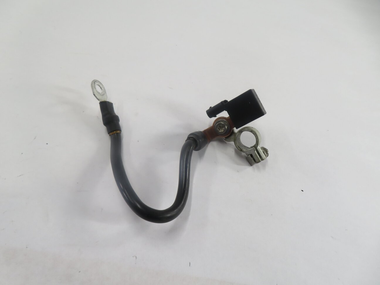 Thumbnail 2: Battery Cable MERCEDES C-CLASS 16