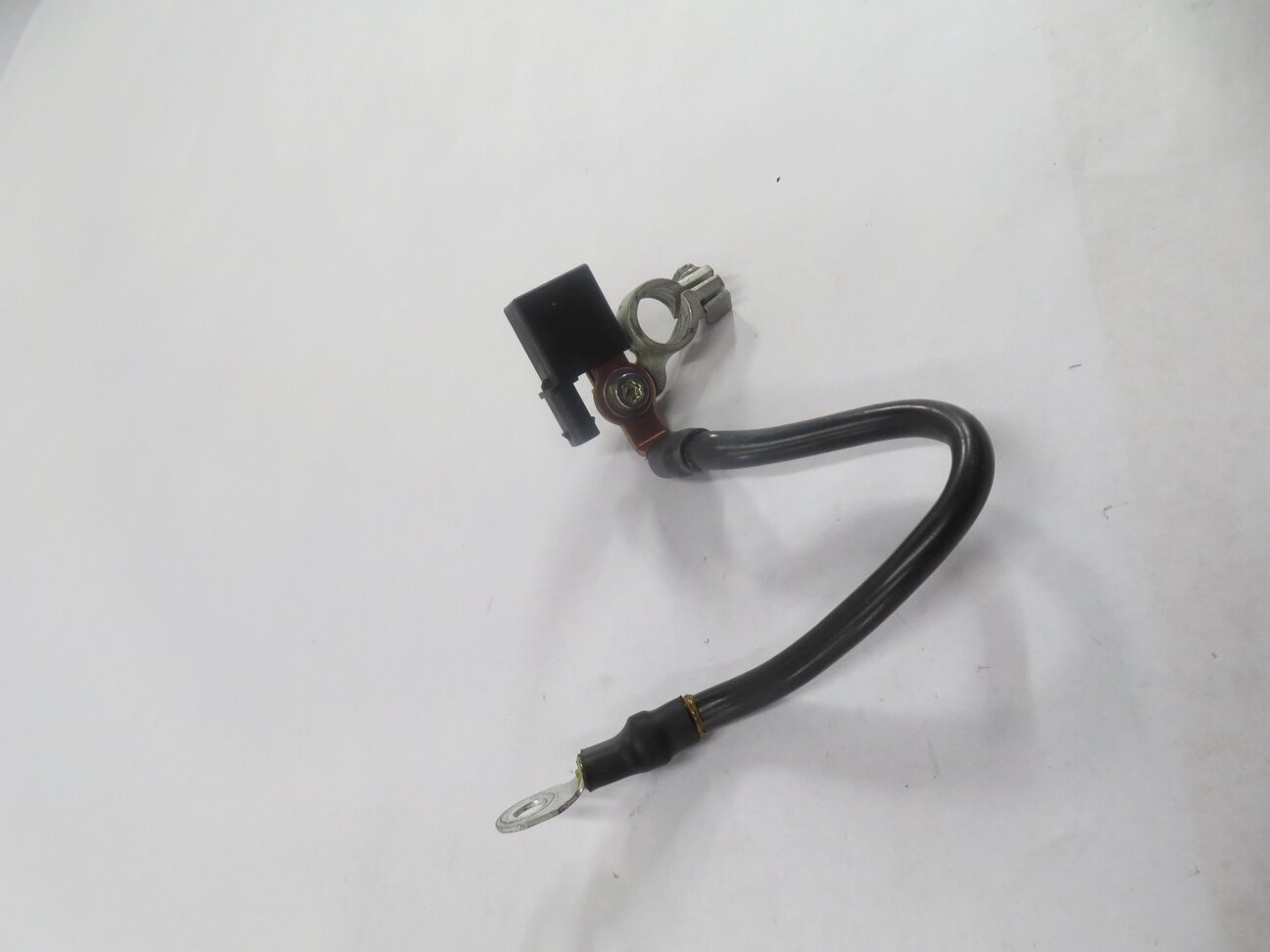 Thumbnail 3: Battery Cable MERCEDES C-CLASS 16