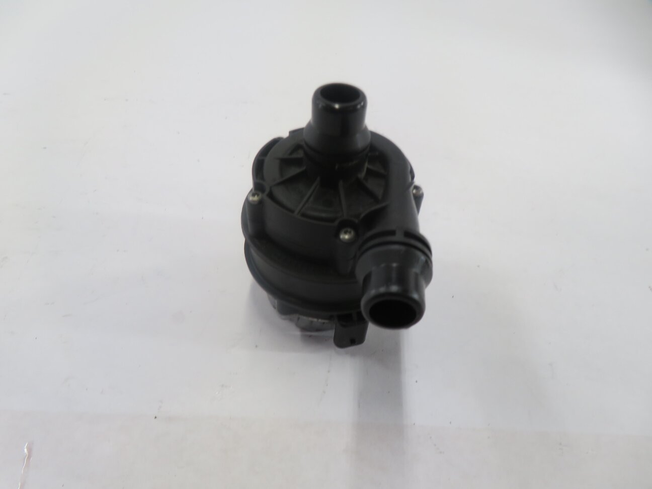 Thumbnail 2: 2016 MERCEDES C300 (W205) 2.0L M274 TURBO ENGINE - AUXILIARY WATER PUMP