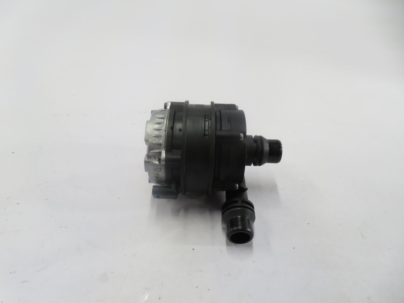 Thumbnail 6: 2016 MERCEDES C300 (W205) 2.0L M274 TURBO ENGINE - AUXILIARY WATER PUMP