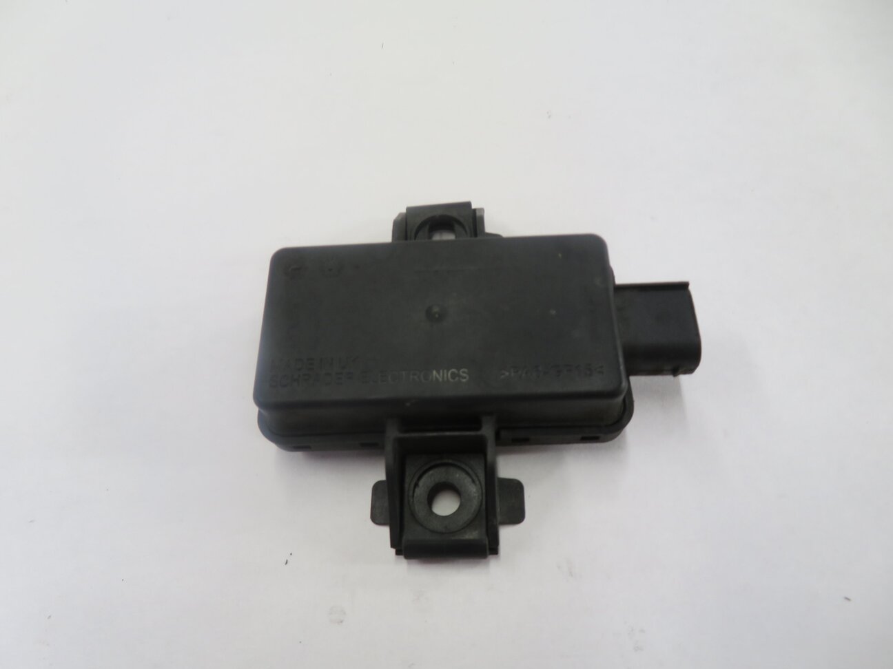 Thumbnail 2: 2015-2020 MERCEDES C300 C350 C400 C450 GLC300 S550 S600 (W205 W222) TPMS MODULE