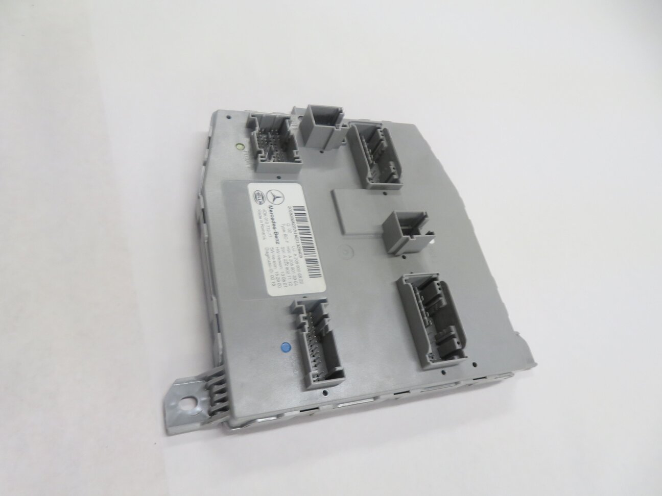 Thumbnail 4: 15-19 MERCEDES C300 C350 C400 C450 GLC300 FRONT SIGNAL ACQUISITON CONTROL MODULE