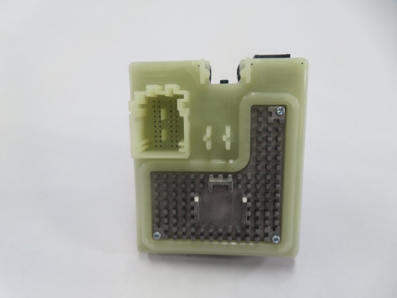 Thumbnail 6: 2016 MERCEDES C300 (W205) ENGINE START STOP SWITCH BUTTON