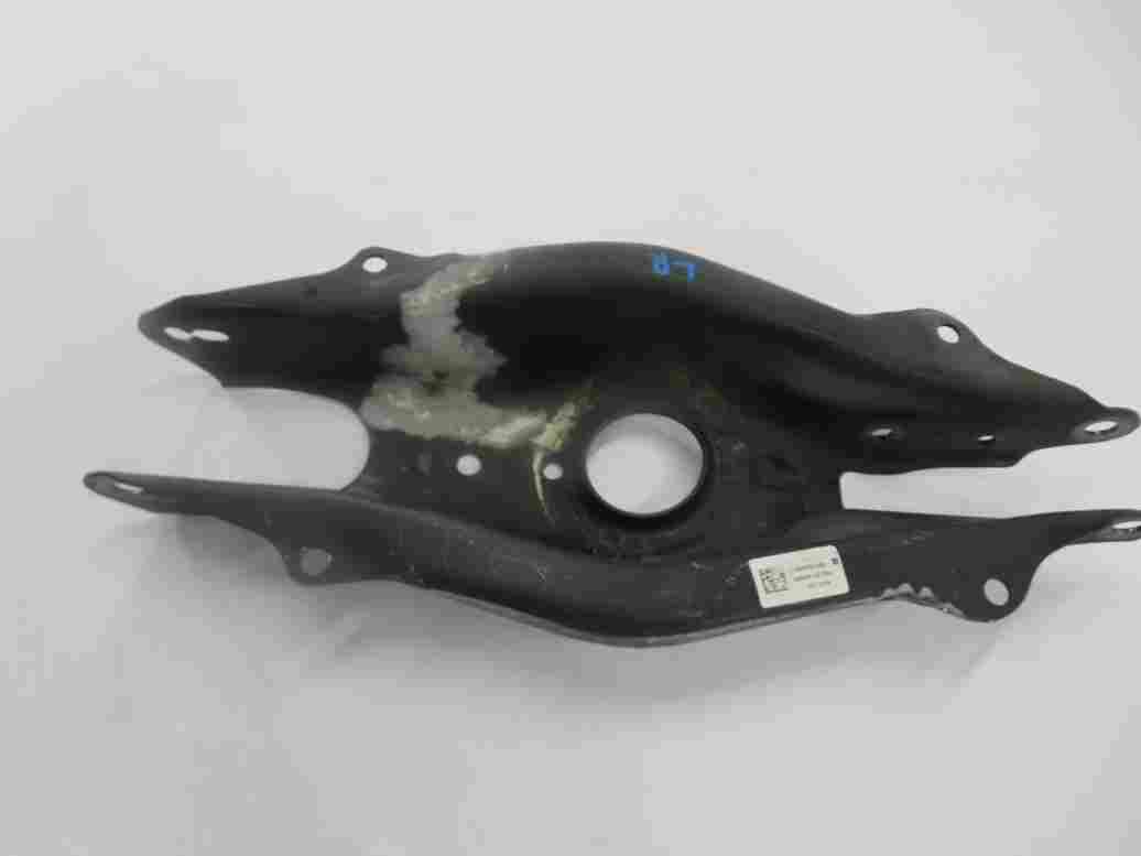 Thumbnail 10: 2016 MERCEDES C300 (W205) LEFT DRIVER REAR SUSPENSION CONTROL ARM SET-5