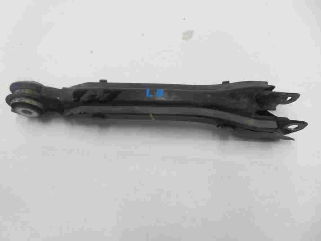 Thumbnail 14: 2016 MERCEDES C300 (W205) LEFT DRIVER REAR SUSPENSION CONTROL ARM SET-5
