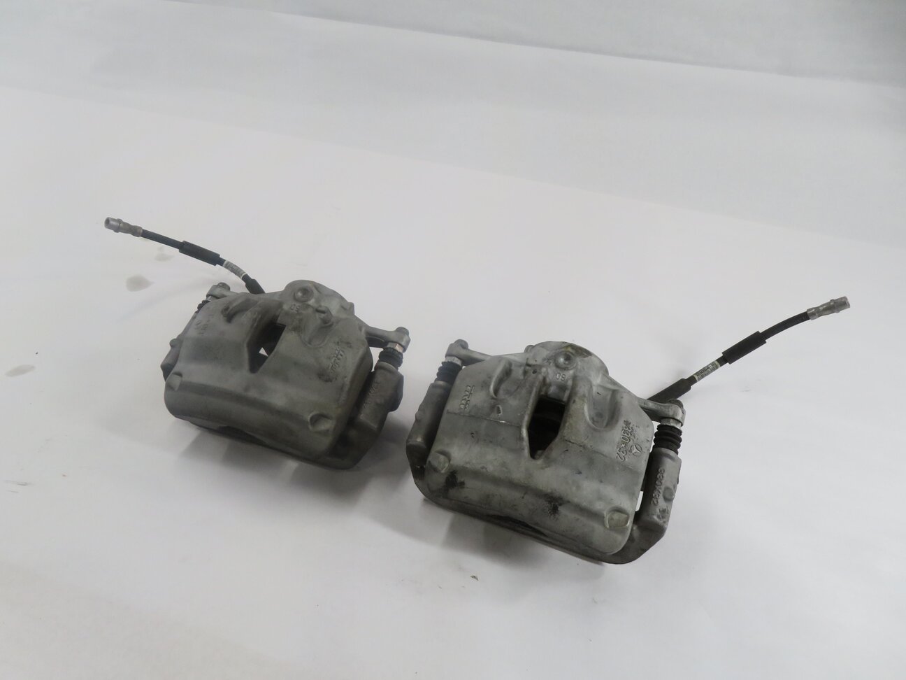 2015-2021 MERCEDES C300 E300 (W205 W213) FRONT LEFT & RIGHT BRAKE CALIPER SET