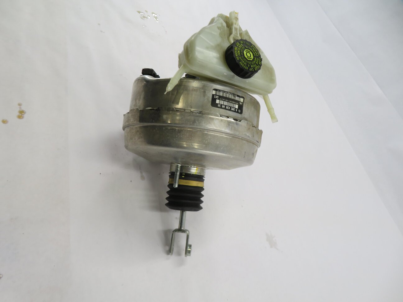 Thumbnail 3: 2015-2018 MERCEDES C300 C350 C400 C450 C43 C63 (W205) BRAKE BOOSTER w/ CYLINDER