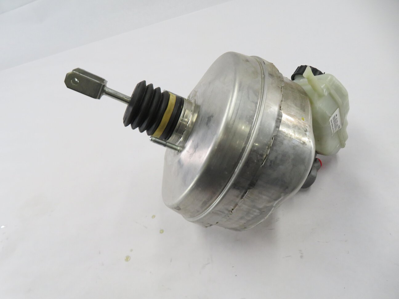 Thumbnail 6: 2015-2018 MERCEDES C300 C350 C400 C450 C43 C63 (W205) BRAKE BOOSTER w/ CYLINDER
