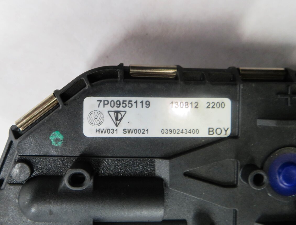 Thumbnail 6: 2011-2018 PORSCHE CAYENNE (958) FRONT WINDSHIELD WIPER MOTOR