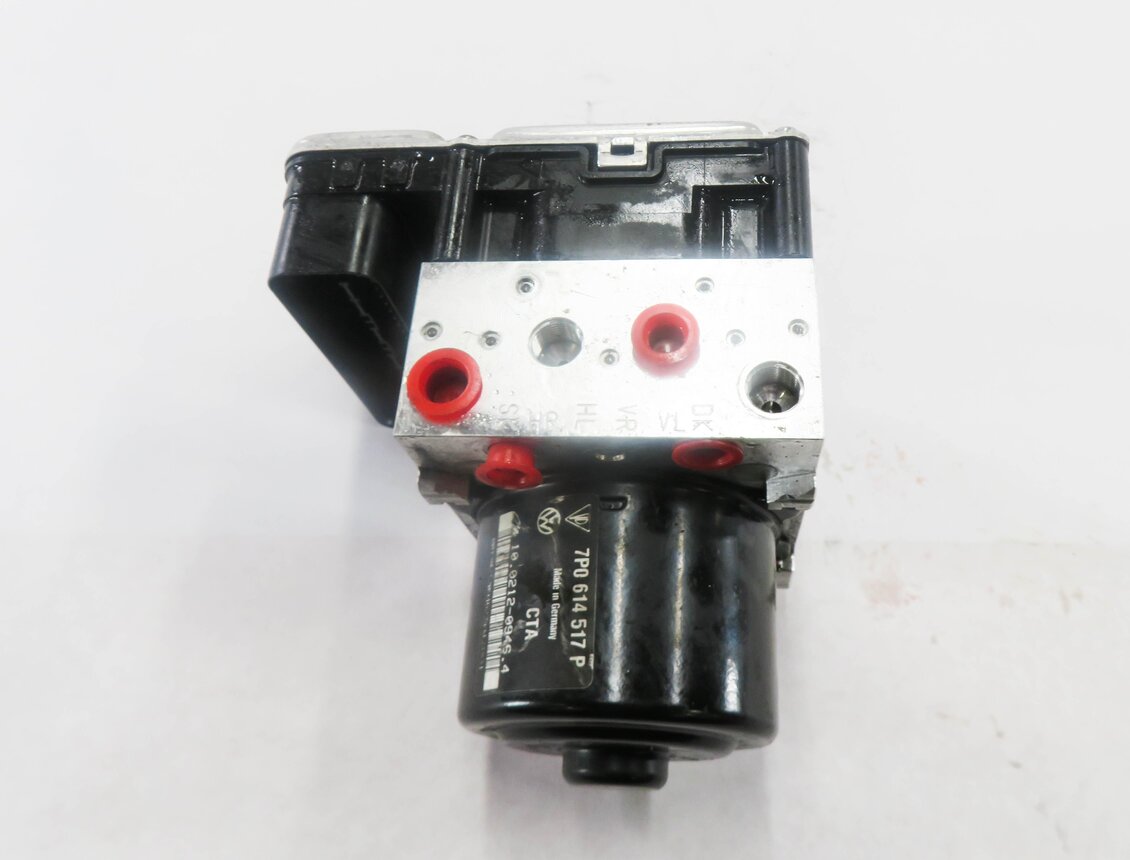 Thumbnail 6: 2013-2014 PORSCHE CAYENNE (958) ABS BRAKE PUMP w/ MODULE