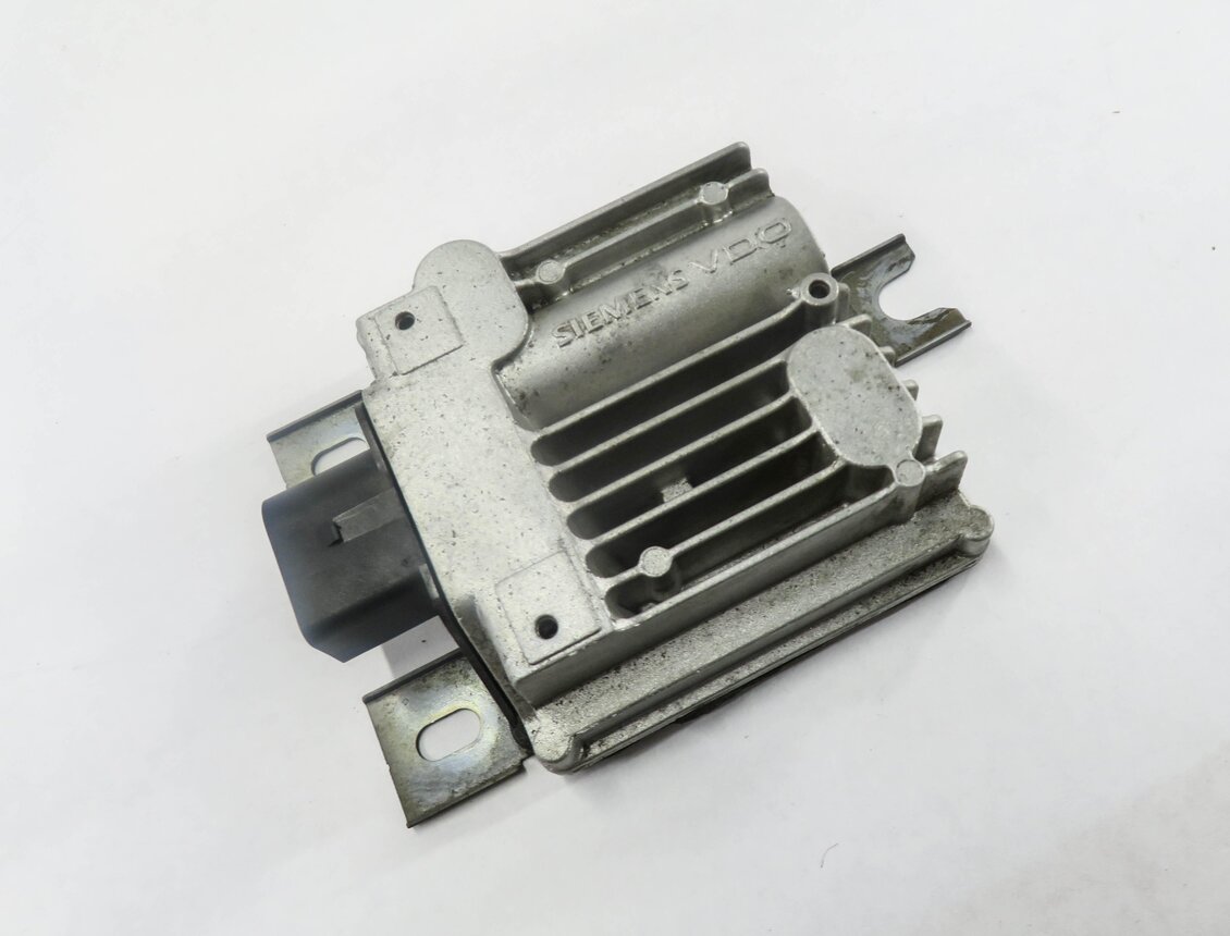 2010-2018 VW TOUAREG / PORSCHE CAYENNE PANAMERA (958 970 G1) FUEL PUMP MODULE