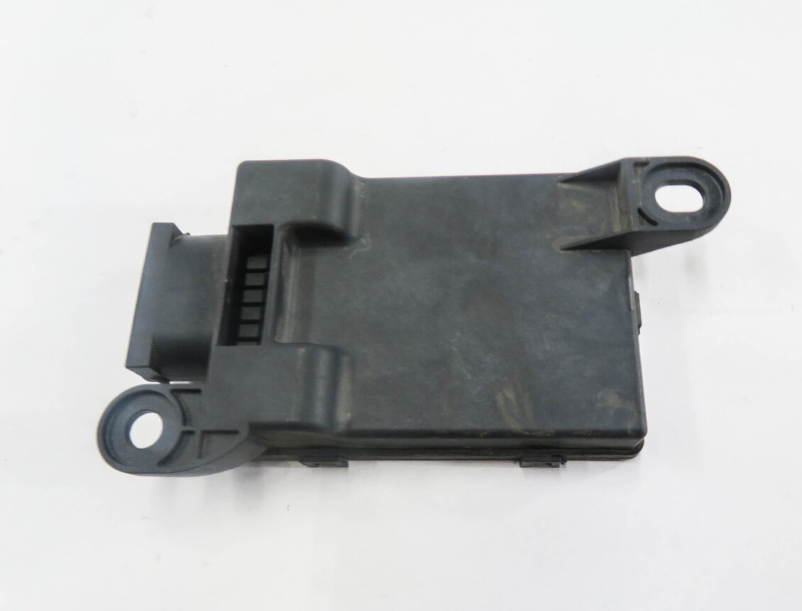 Thumbnail 6: 2014 PORSCHE CAYENNE (958) TPMS TIRE AIR PRESSURE SENSOR CONTROL MODULE