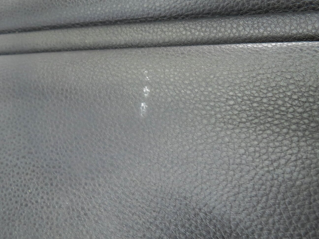 Thumbnail 10: 2011-2014 PORSCHE CAYENNE (958) DRIVER - UPPER TOP HEATED SEAT CUSHION (BLACK)