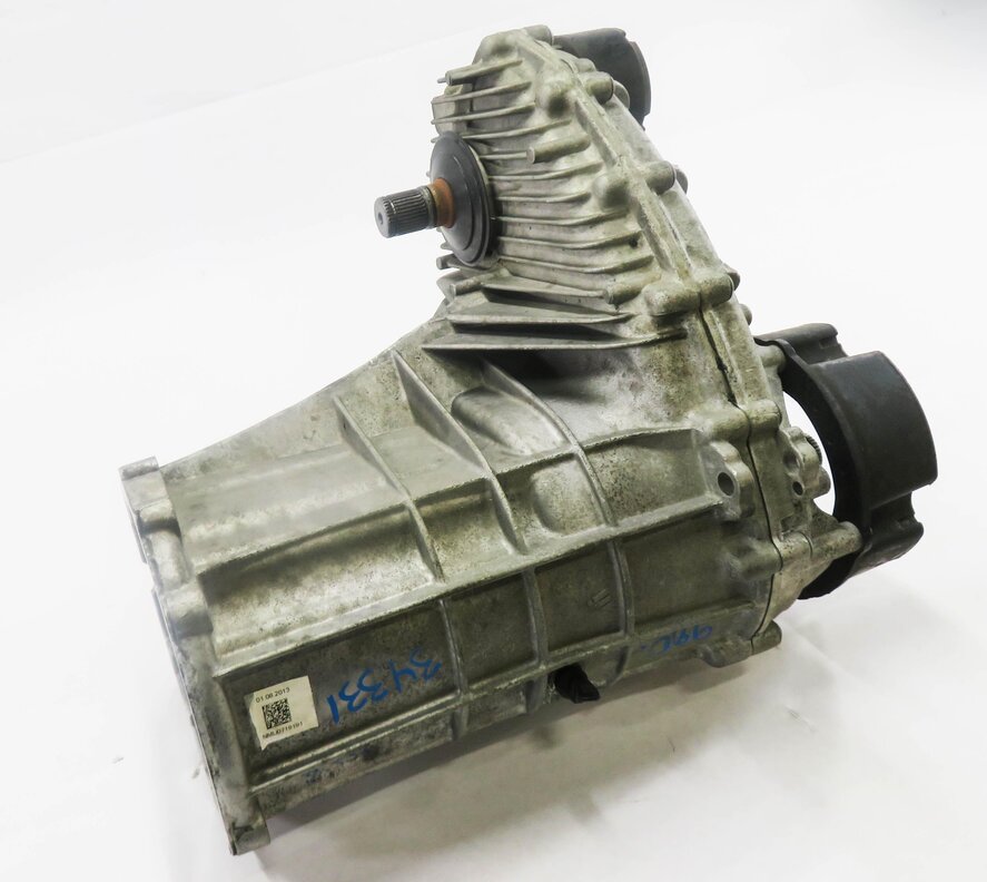 2013-2016 PORSCHE CAYENNE (958) 3.0L DIESEL - FRONT TRANSFER CASE ASSEMBLY