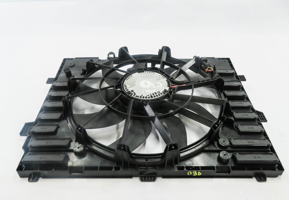 Thumbnail 7: 2011-2018 PORSCHE CAYENNE (958) 3.0L DIESEL / 4.8L ENGINE - RADIATOR COOLING FAN