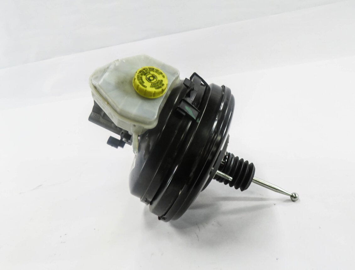 2011-2018 PORSCHE CAYENNE (958) POWER BRAKE BOOSTER MASTER CYLINDER & RESERVOIR
