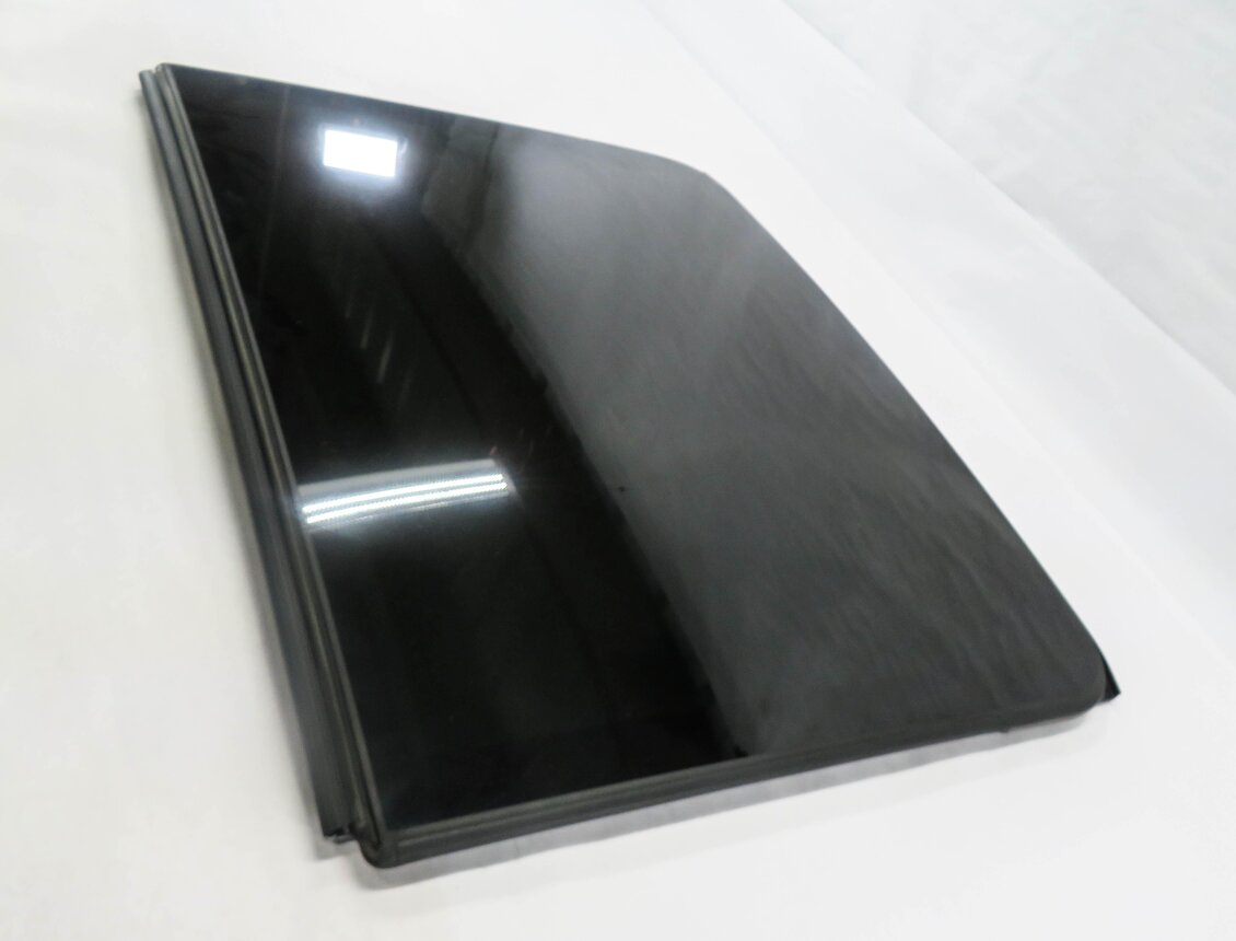 Thumbnail 2: 2011-2018 PORSCHE CAYENNE (958) PANORAMIC SUNROOF GLASS WINDOW (REAR)