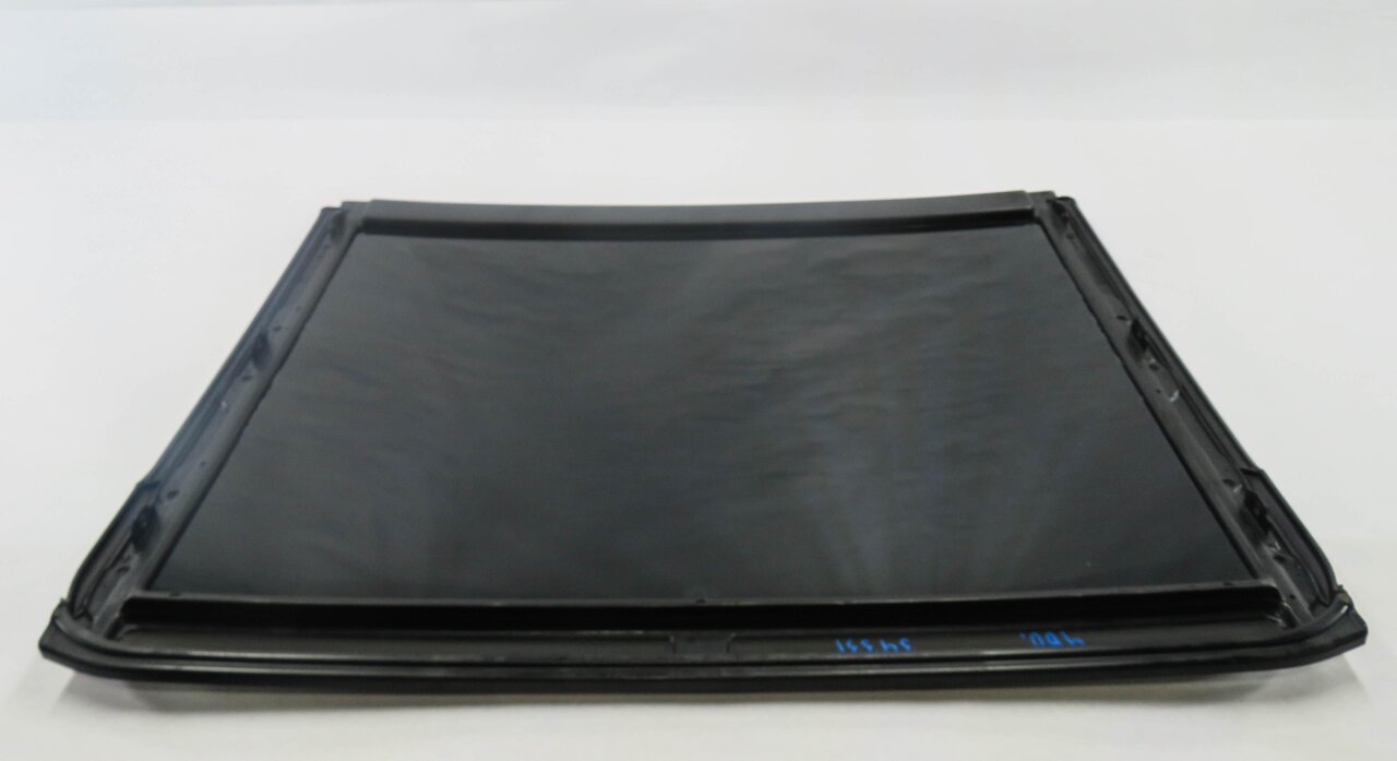 Thumbnail 6: 2011-2018 PORSCHE CAYENNE (958) PANORAMIC SUNROOF GLASS WINDOW (REAR)