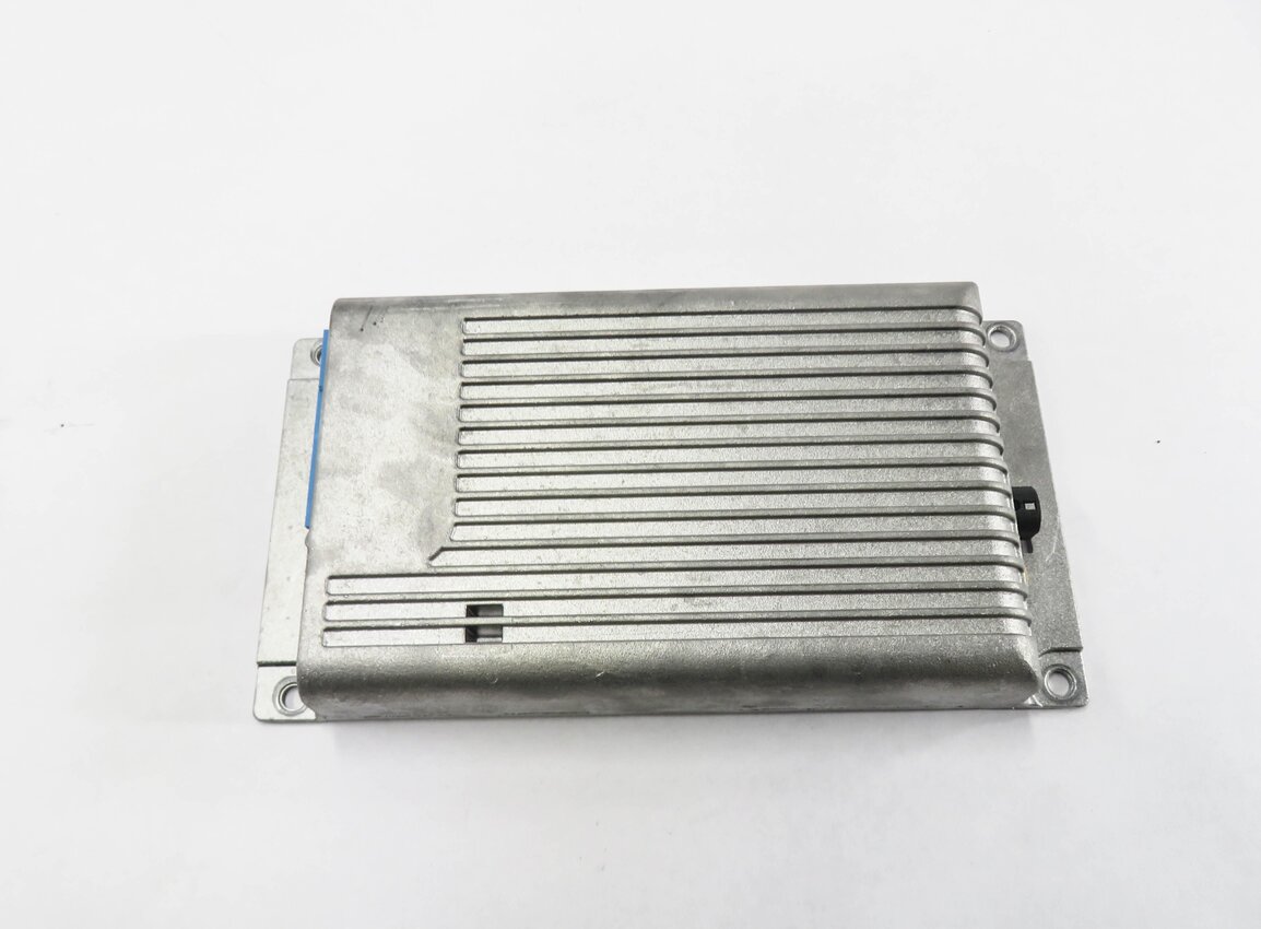 Thumbnail 2: 2008 BMW 335i (E90) MULF 2 SVS HIGH BASIS COMMUNICATION CONTROL MODULE