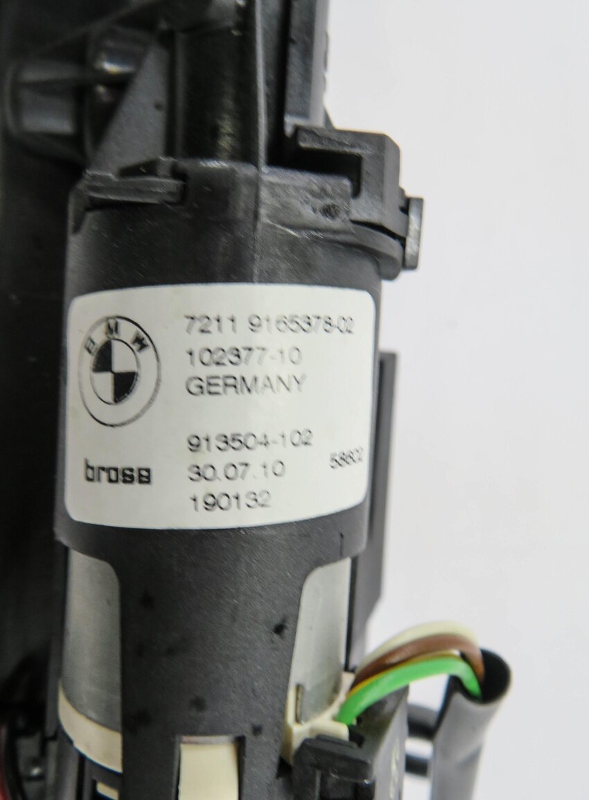 Thumbnail 7: 2008 BMW 335i (E92) RIGHT FRONT PASSENGER SEATBELT HANDOVER ARM w/ MODULE