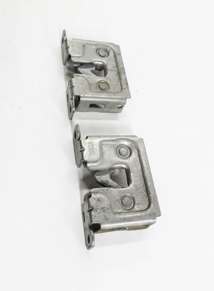 Thumbnail 4: 2008 BMW 335i (E90) FRONT LOWER HOOD LOCK LATCH SET-2